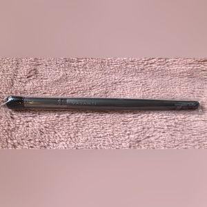 BNIB Vasanti concealer buffer / undereye setting brush